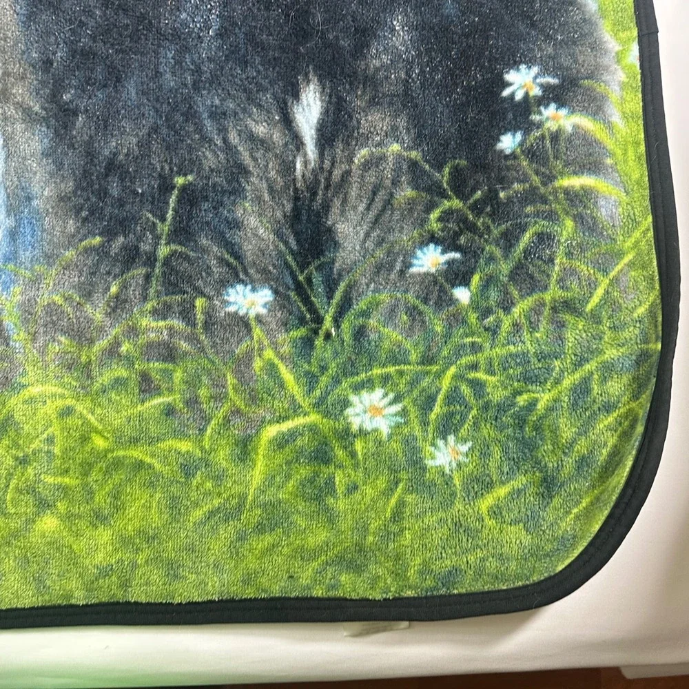 Abraham Hunter Bear Cub Mother Spring Blossom Fleece Blanket Throw‎